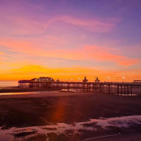 Blackpool - Seaside Villa Cameră foto